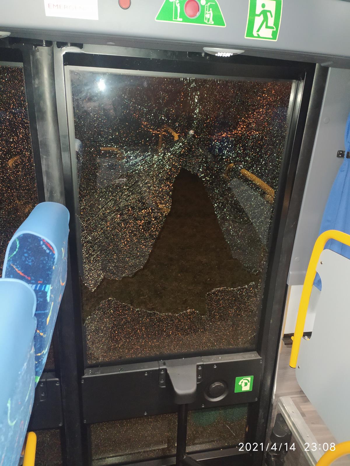 Poškozený autobus