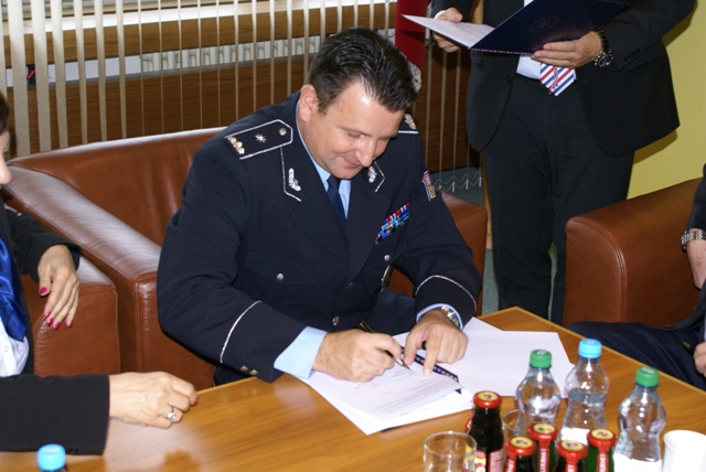 Dohoda o spolupráci PČR s veterány PČR