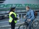 cyklista a policista