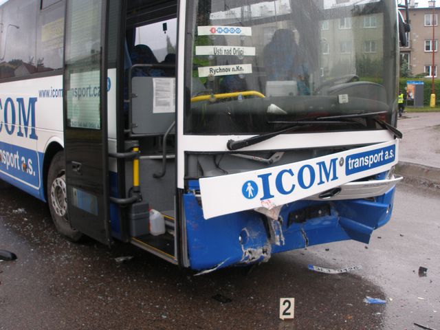 31.5.2009 - Ústí nad Orlicí, Mazda x autobus