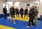 Výcvik policie s profi zápasníky