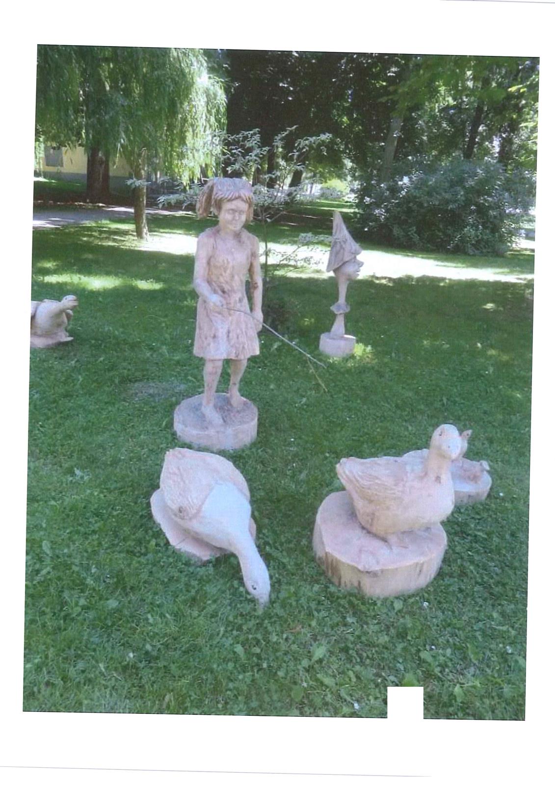 Krádež dřevěných soch Křesánov