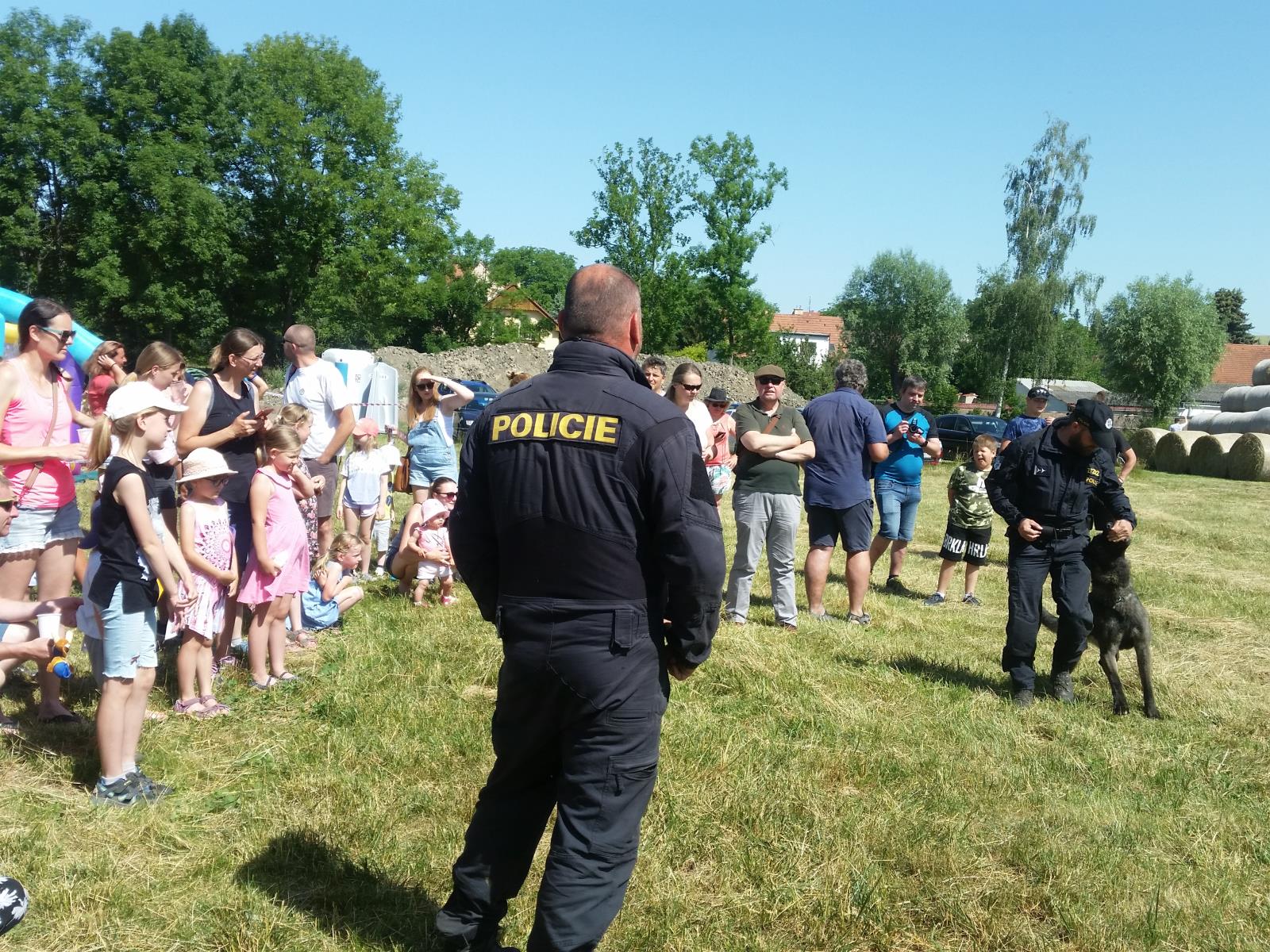 Dětský den s policií v obci Žižice na Slánsku