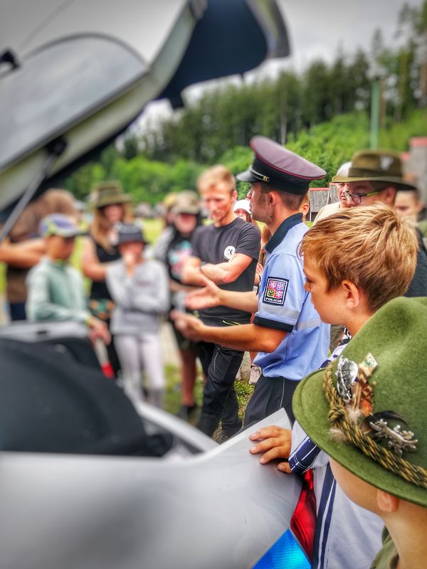 Policejní dopoledne na mysliveckém táboře - Nové Město nad Metují 12.7.2022