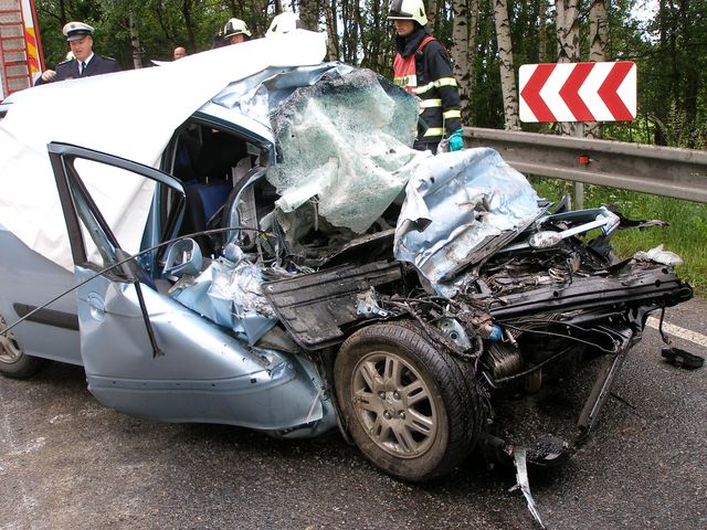 10.6.2009 - u Třebovic, čelní střet Hyundai x Liaz