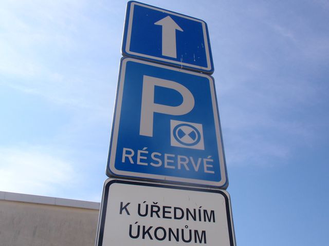 Parkoviště s parkovacím kotoučem