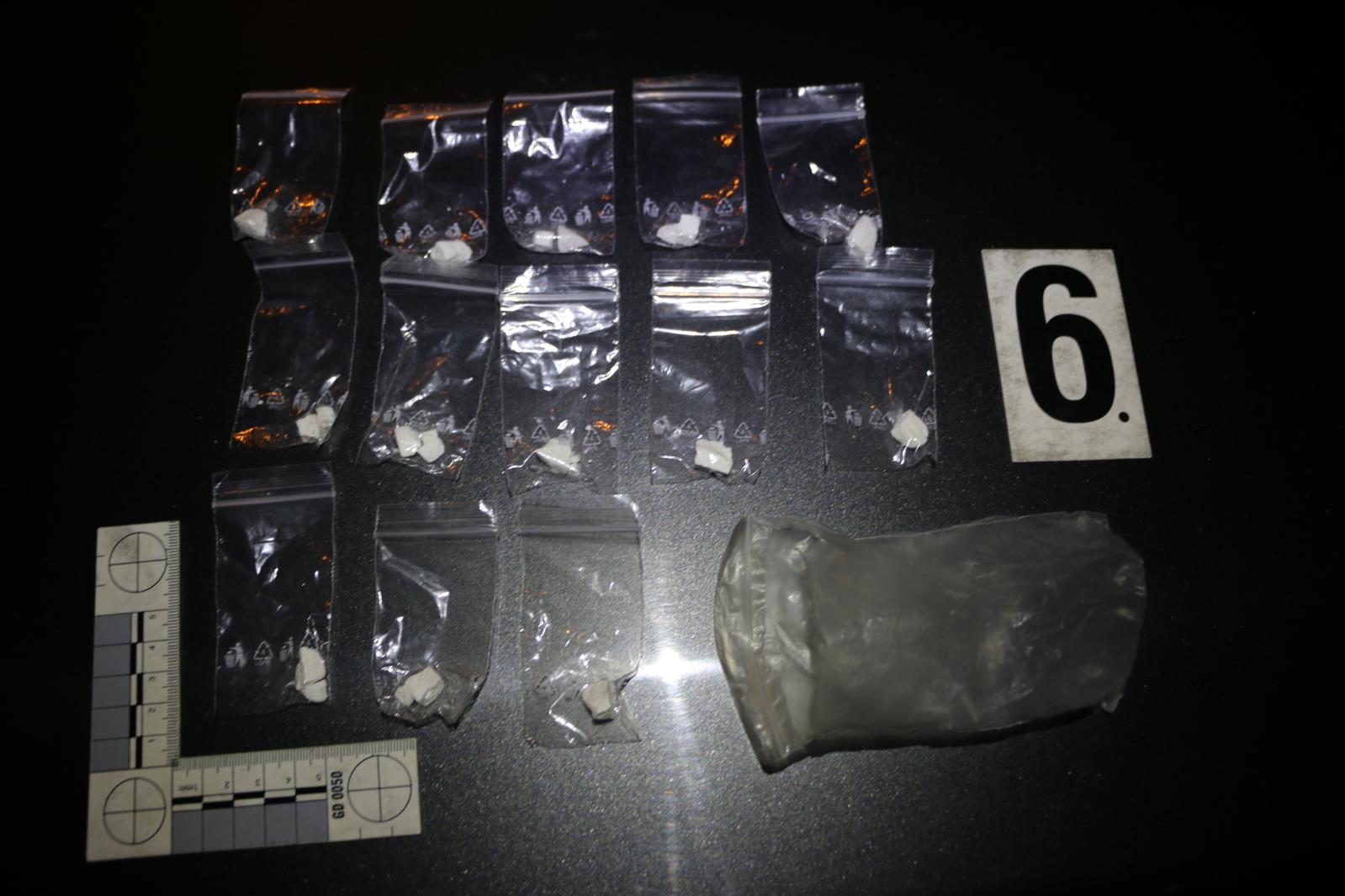 3 zadržení dealerů kokainu (3).JPG