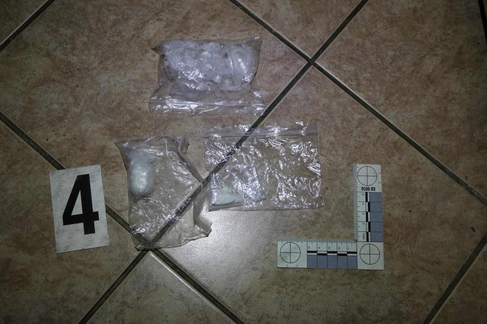 7 zadržení dealerů kokainu (7).JPG