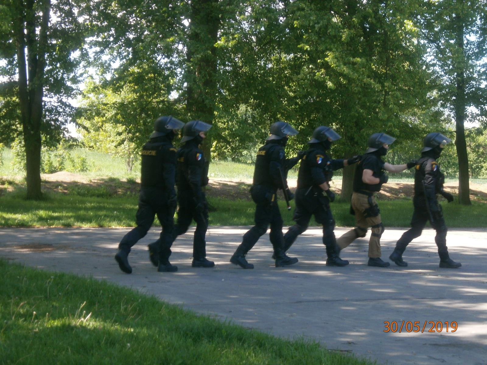 Branný den s policií v obci Velké Přítočno