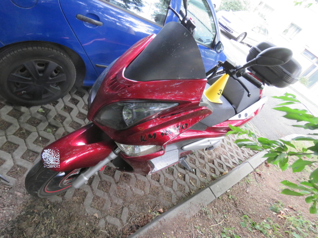 Motocykl z dopravní nehody