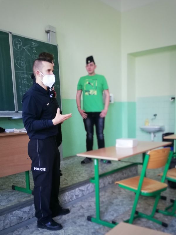 Preventista přednášel studentům na SSŘ Jaroměř - leden 2022