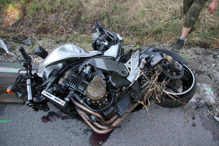 tragická nehoda motorkáře.jpg