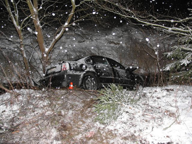 30.11.2013 dopravní nehoda VW Passat