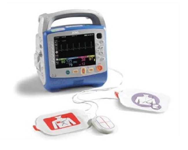 AED defibrilátor.jpg