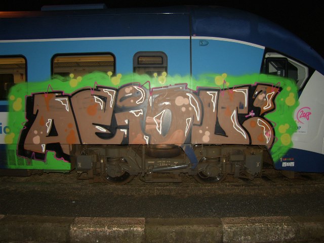 vlak 1